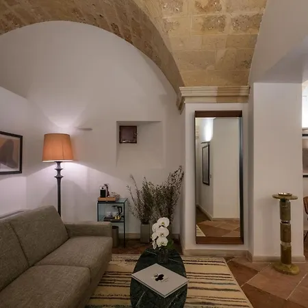 La Fiermontina Palazzo Bozzi Corso 5*