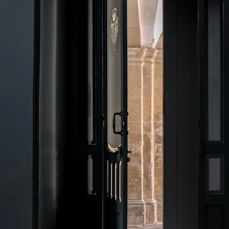 La Fiermontina Palazzo Bozzi Corso בית הארחה לצ'ה