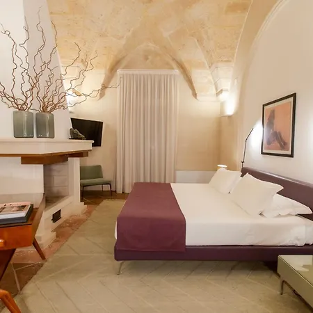 La Fiermontina Palazzo Bozzi Corso 5*