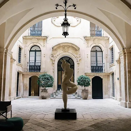 La Fiermontina Palazzo Bozzi Corso בית הארחה לצ'ה